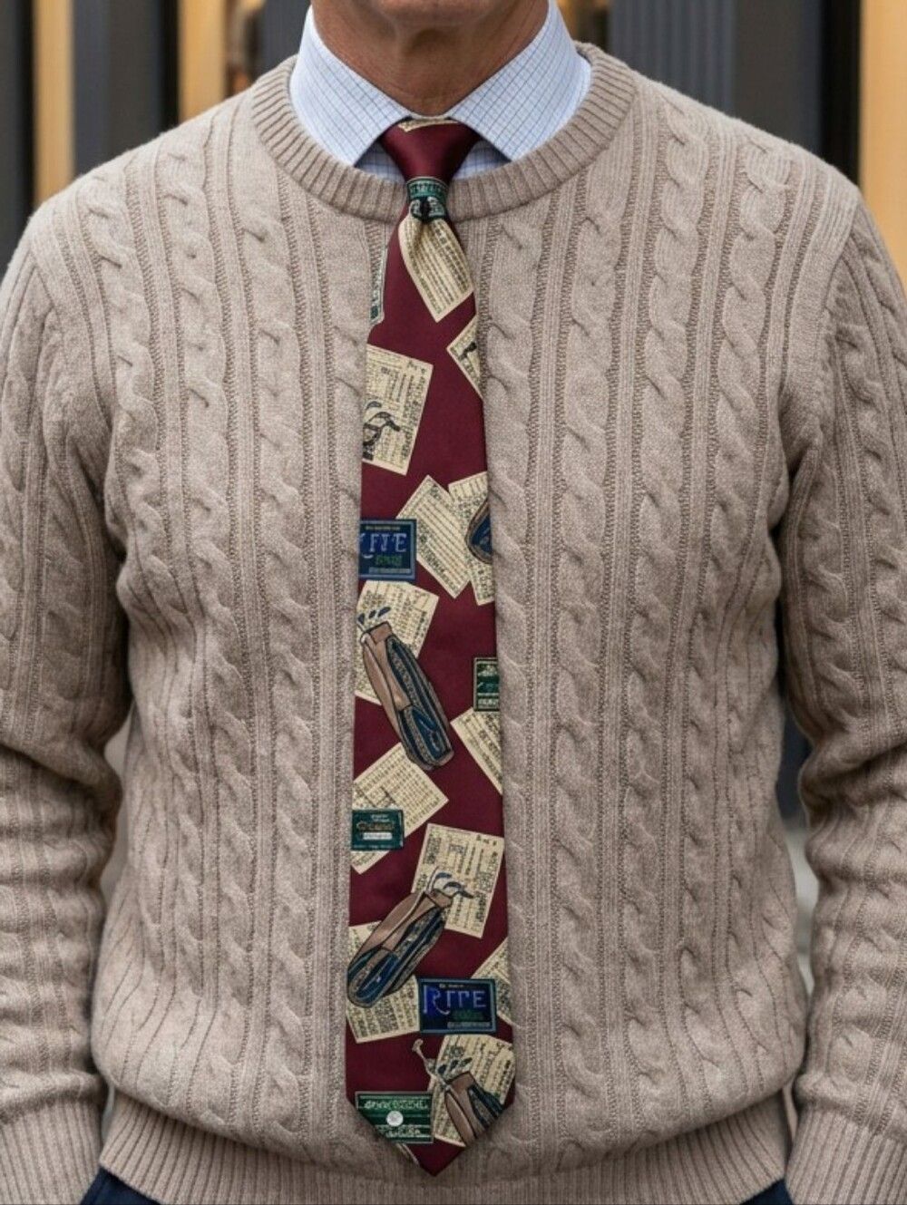 Vintage Roundtree & Yorke Silk Golf Necktie Burgundy Golf Bag Scorecard Novelty